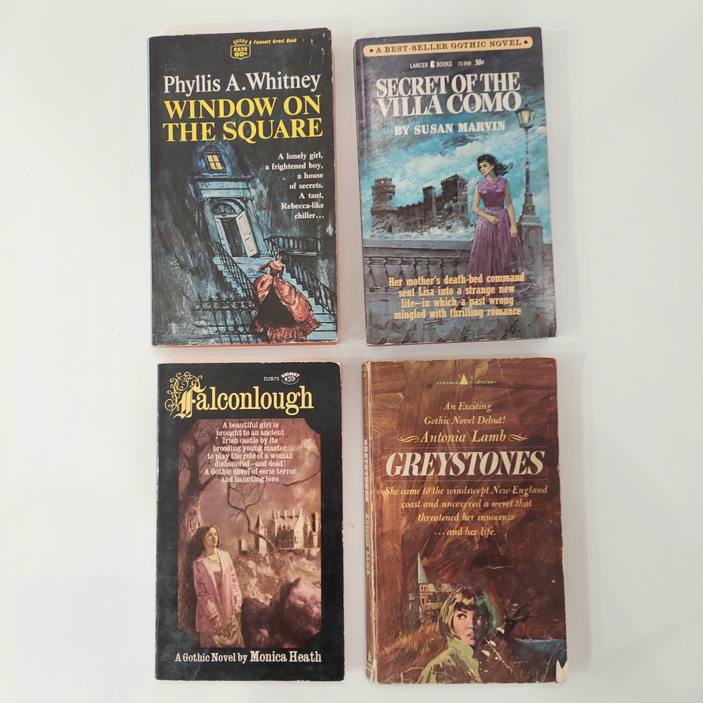 Vintage Gothic Romance Paperback Book Set - Picture 6 of 7